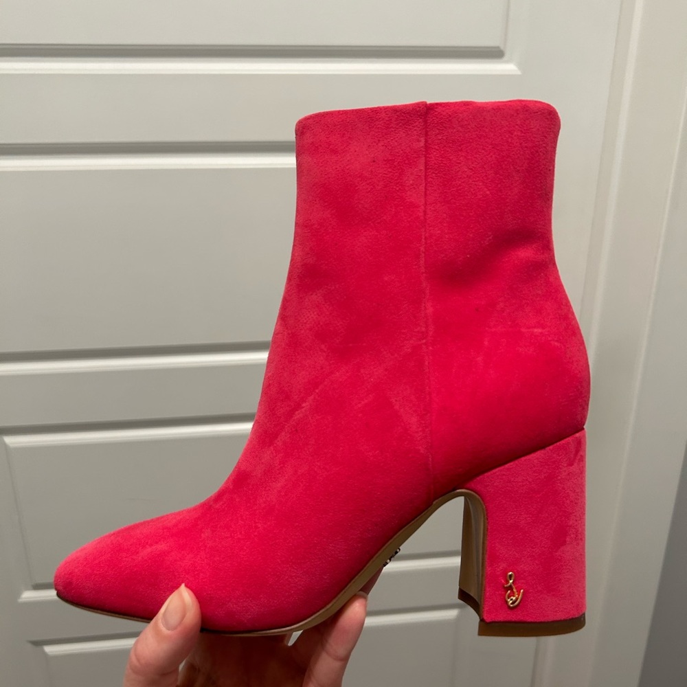 Sam Edelman Hot Pink Suede Fawn Booties